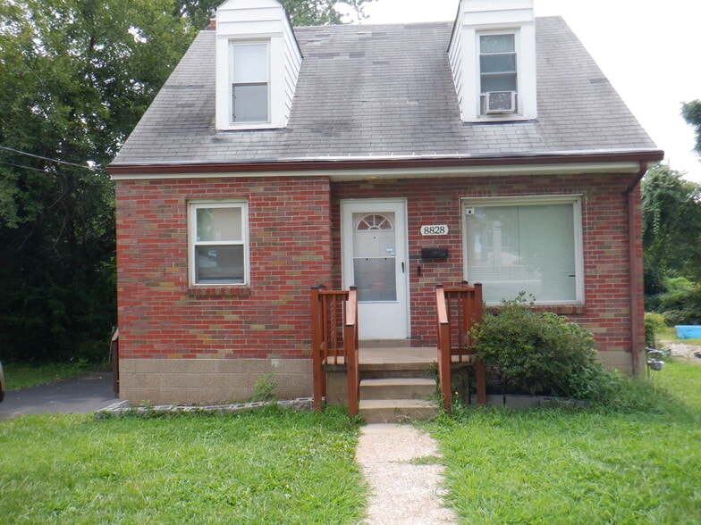 More Photos Of 2425 Petrova Ave, Jennings Apartments For Sale