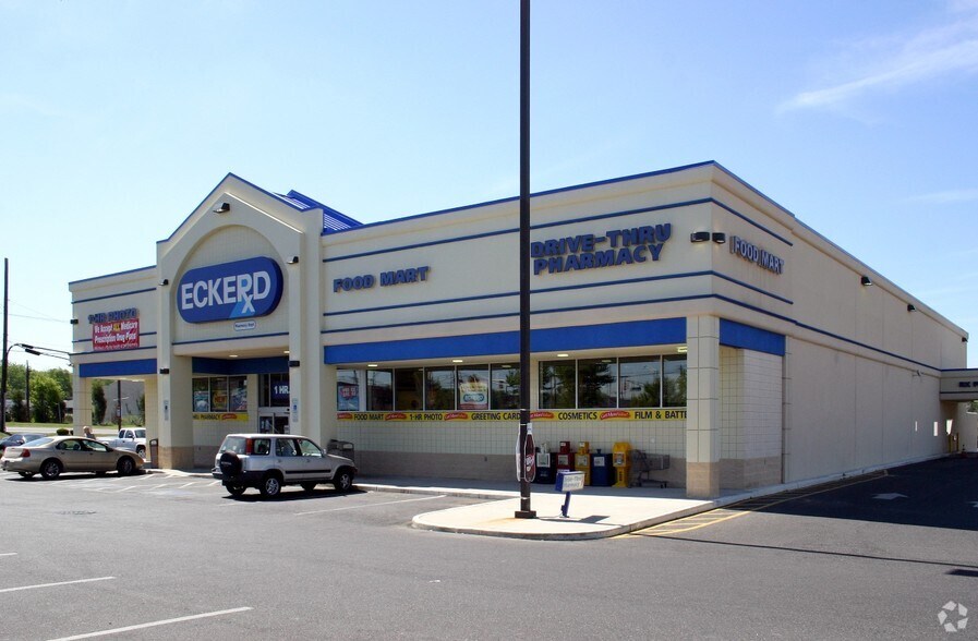 More Photos Of 15 Cornwell Dr, Bridgeton Unknown For Lease