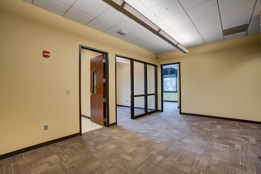 More Photos Of 9240 Explorer Dr, Colorado Springs Office For Lease
