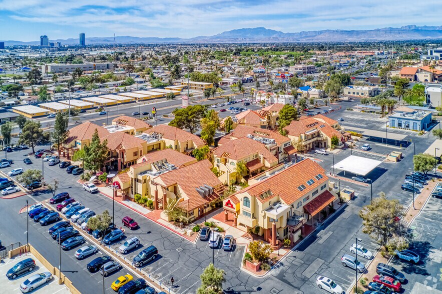 More Photos Of 2800 W Sahara Ave, Las Vegas Storefront For Lease