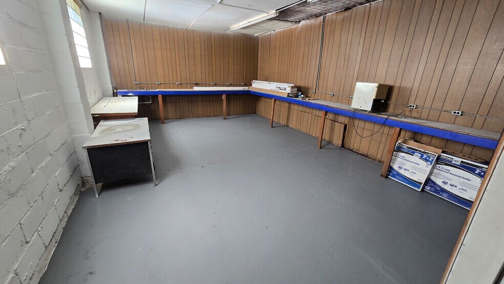 More Photos Of 728 Cassville Rd, Cartersville Industrial For Sale