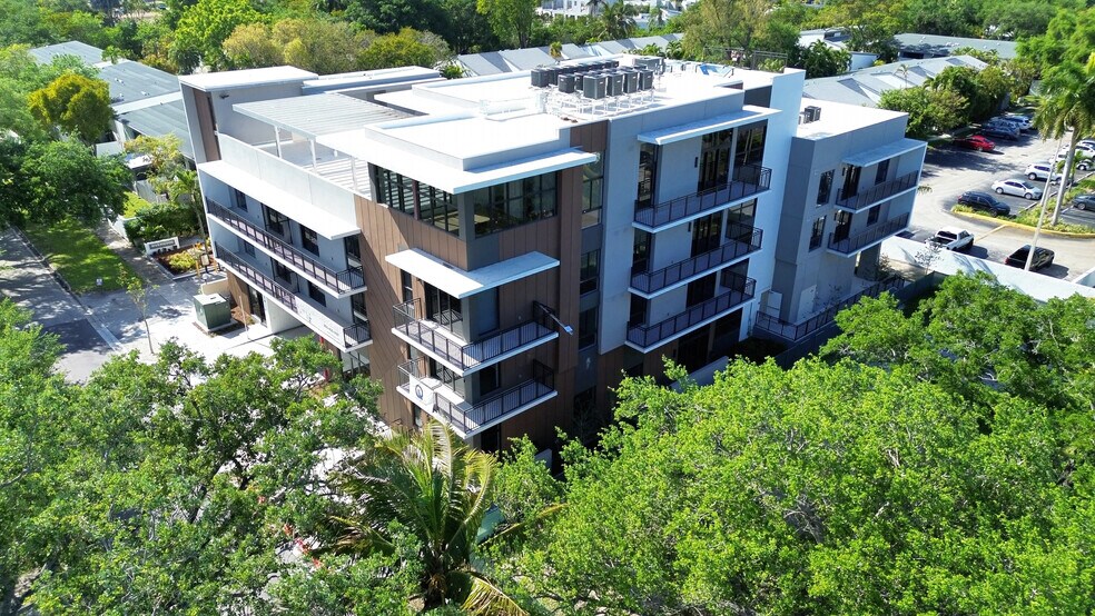 Primary Photo Of 2479 Northeast 192 Street, Miami Apartments For Sale