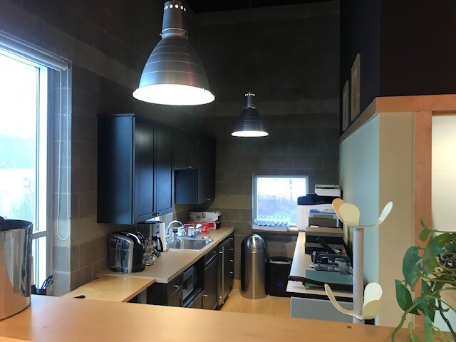 More Photos Of 4079 Park East Ct SE, Grand Rapids Medical For Lease