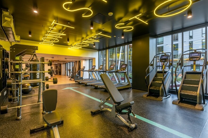 More Photos Of 2309 S Jackson St, Seattle Apartments For Lease