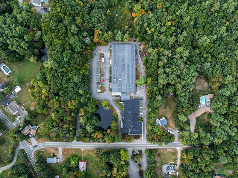 More Photos Of 11 Klein Dr, Salem Manufacturing For Sale