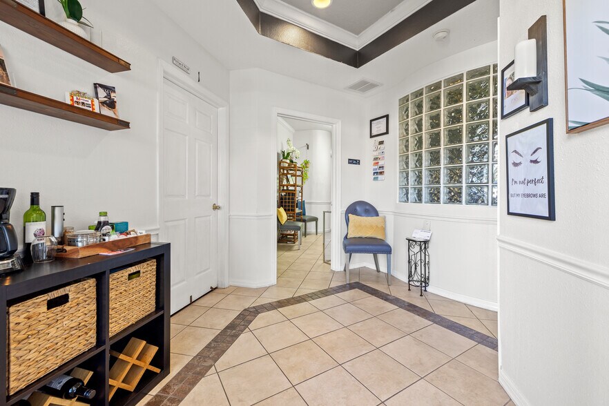 More Photos Of 10941-10943 Countryway Blvd, Tampa Medical For Lease