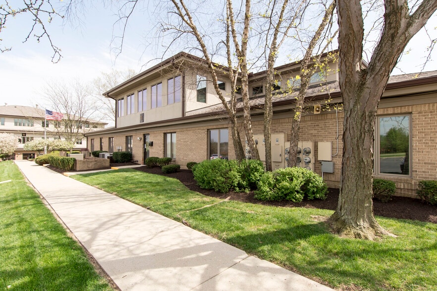 More Photos Of 6768-6796 Loop Rd, Centerville Medical For Lease