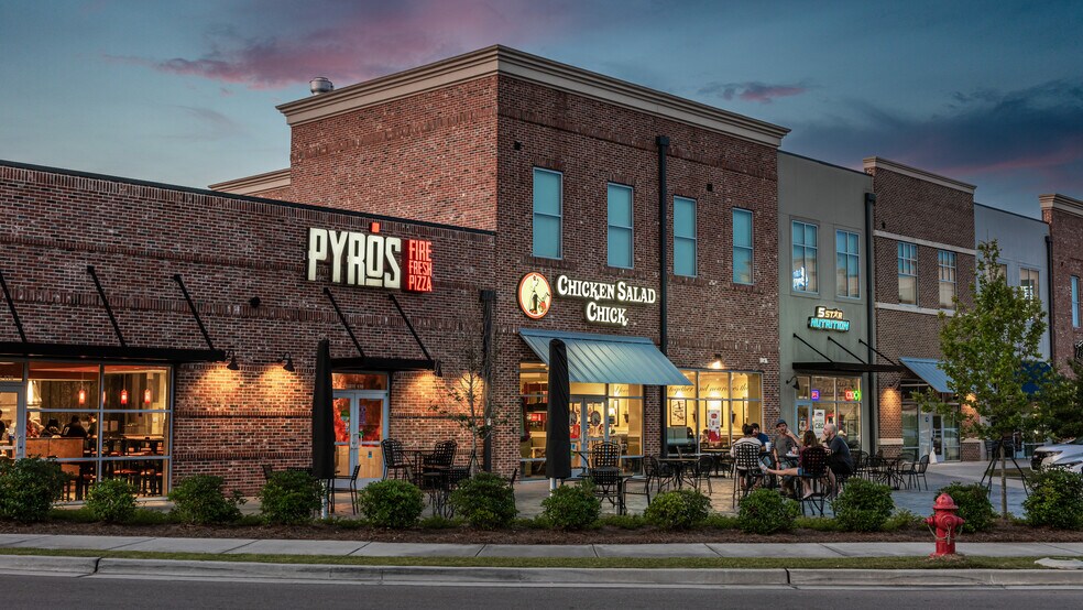 More Photos Of 3002 Hardy St, Hattiesburg General Retail For Lease