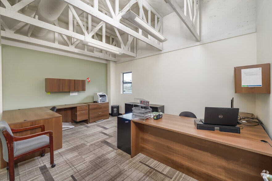 More Photos Of 629 2nd St, Encinitas Medical For Sale