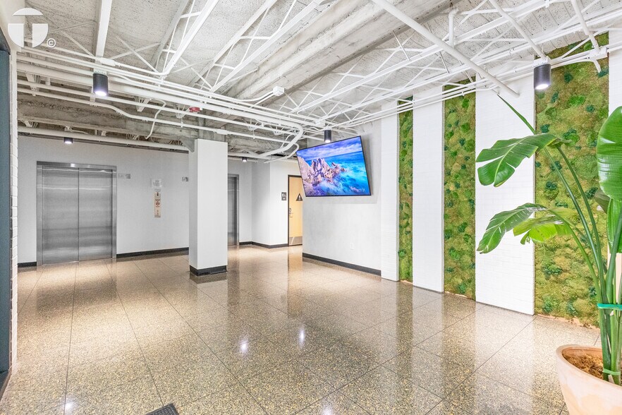 More Photos Of 830 K St, Sacramento Office For Lease