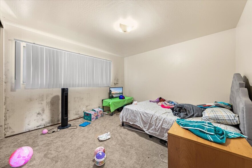 More Photos Of 236 Haas Ave, San Leandro Apartments For Sale