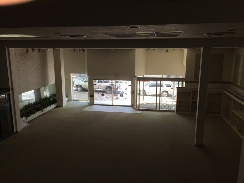 More Photos Of 619 Milam St, Shreveport Storefront For Sale