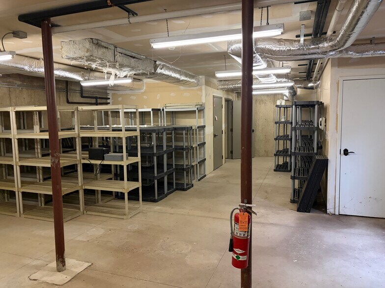 More Photos Of 15638 IN-23, Granger Freestanding For Lease