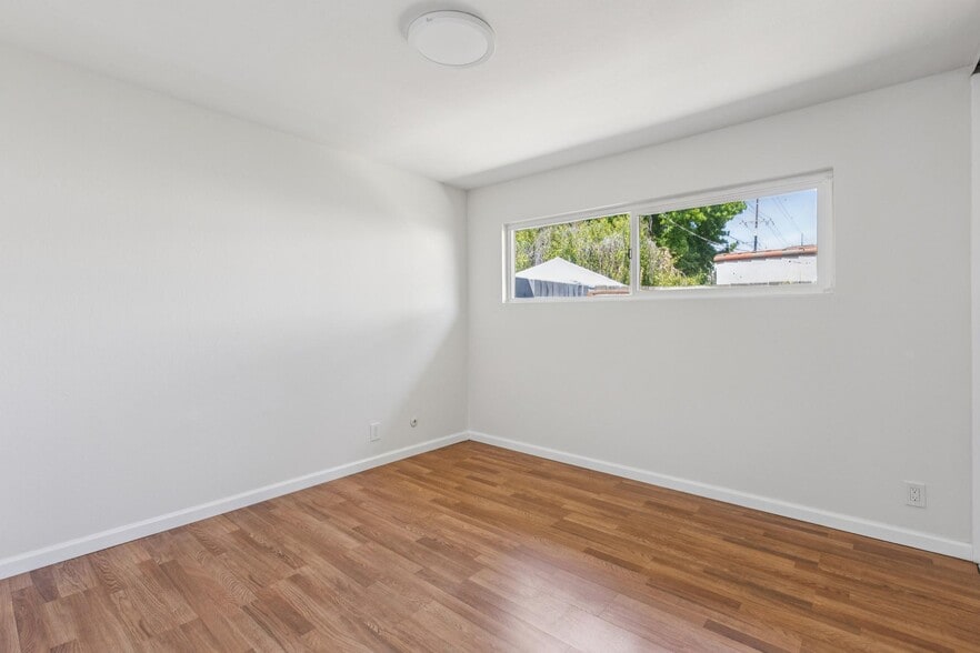 More Photos Of 1061 Alma St, Palo Alto Apartments For Sale