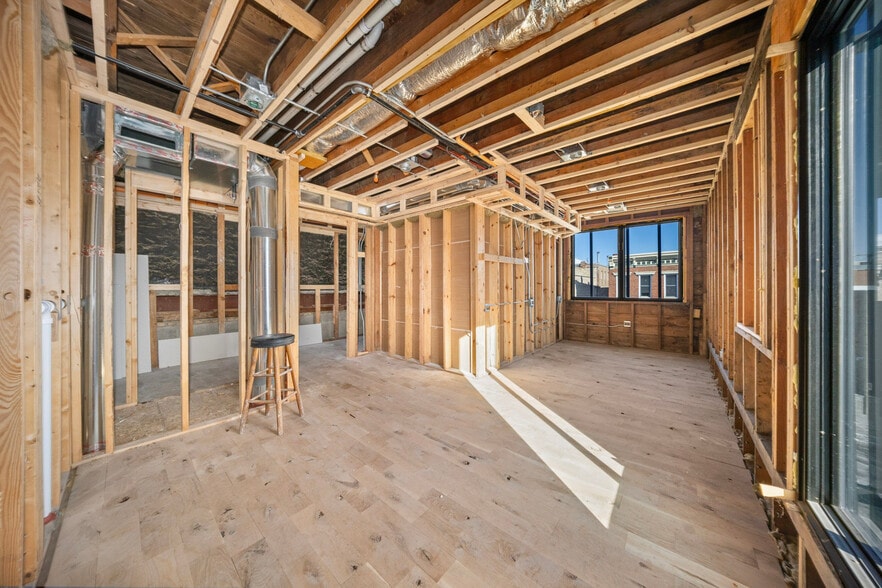 More Photos Of 1000 S State St, Lockport Restaurant For Lease