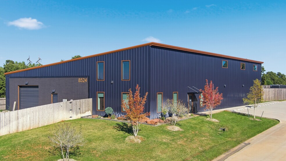 More Photos Of 8524 N Sooner Rd, Oklahoma City Industrial For Lease