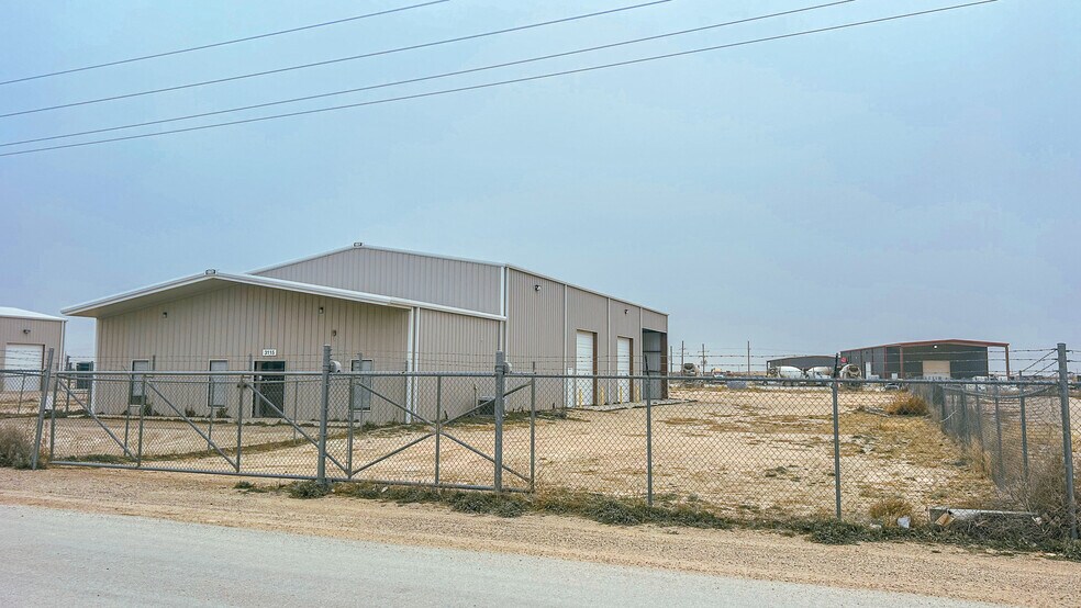 Primary Photo Of 3115 N County Road 1107, Midland Warehouse For Lease