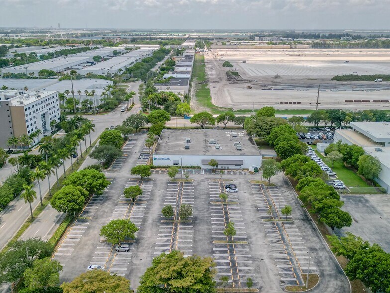 More Photos Of 3301 NW 107th Ave, Miami Research And Development For Lease