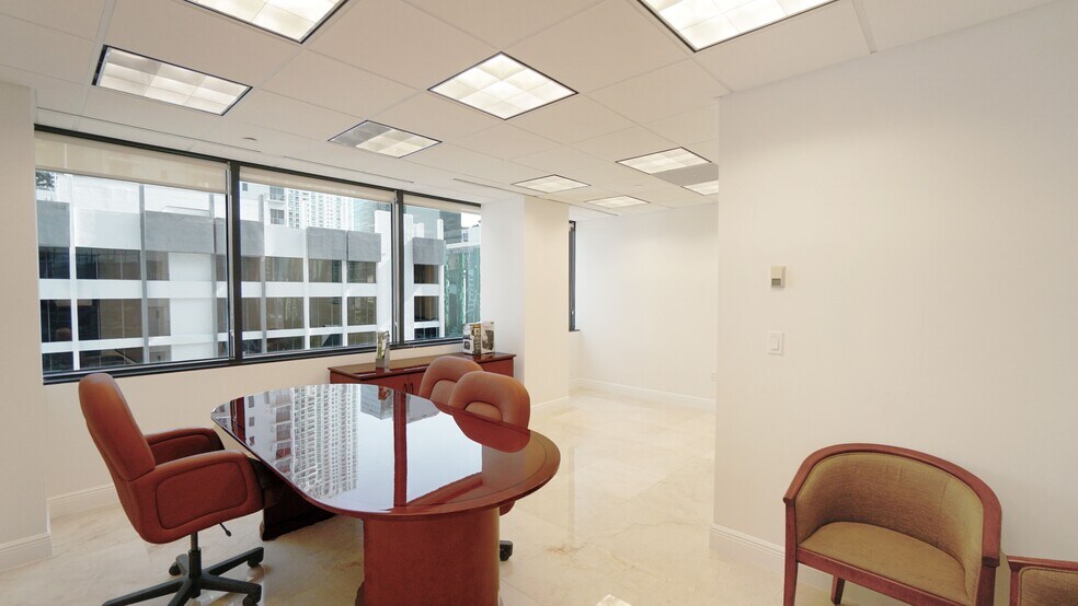More Photos Of 1200 Brickell Ave, Miami Office For Sale