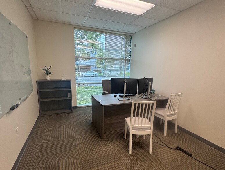 More Photos Of 2856 Columbia St, Torrance Research And Development For Lease