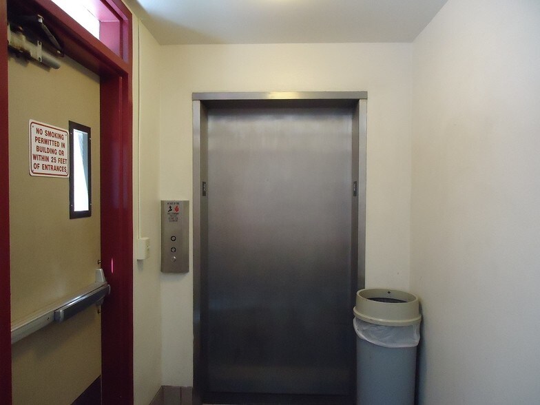 More Photos Of 426 Barcellus Ave, Santa Maria Medical For Lease