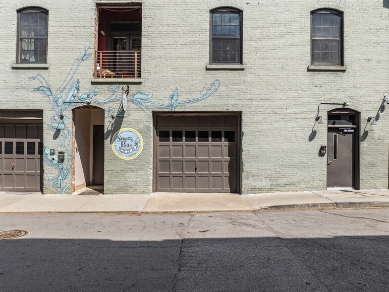 More Photos Of 39 N Lexington Ave, Asheville Storefront Retail Office For Sale