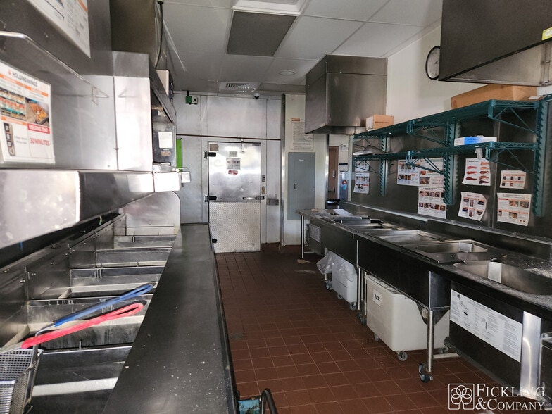 More Photos Of 1508 Sam Nunn Blvd, Perry Restaurant For Sale