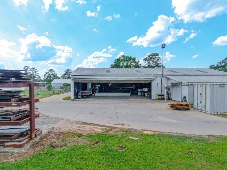 More Photos Of 115 Airport Entrance Rd, Summerville Service For Sale