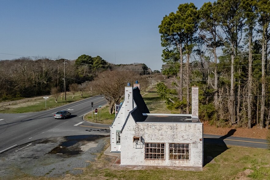 More Photos Of 3255 Stone Rd, Cape Charles Storefront Retail Office For Sale