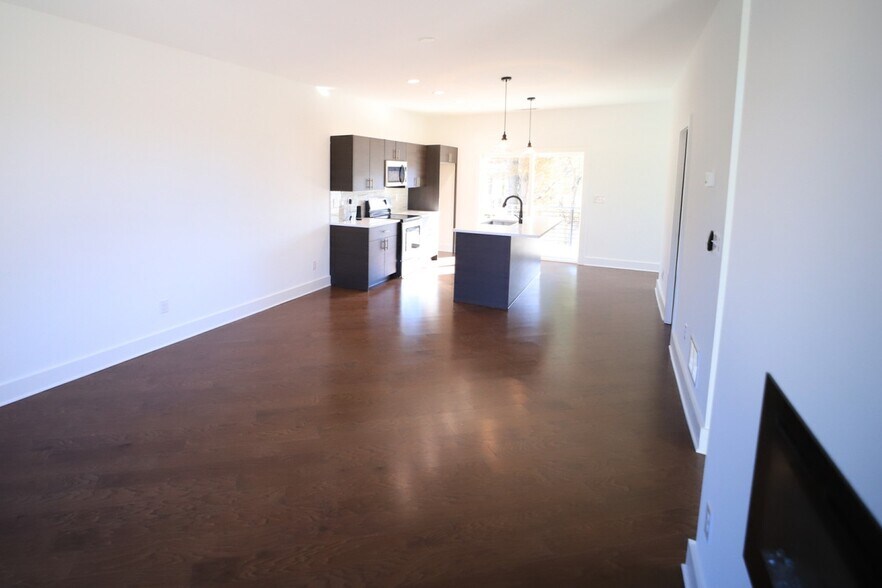 More Photos Of 2488 Perry Blvd NW, Atlanta Apartments For Sale