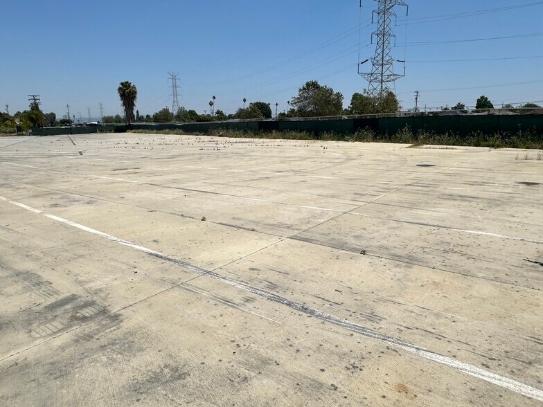 More Photos Of 9701 Bluff Rd, Downey Land For Sale