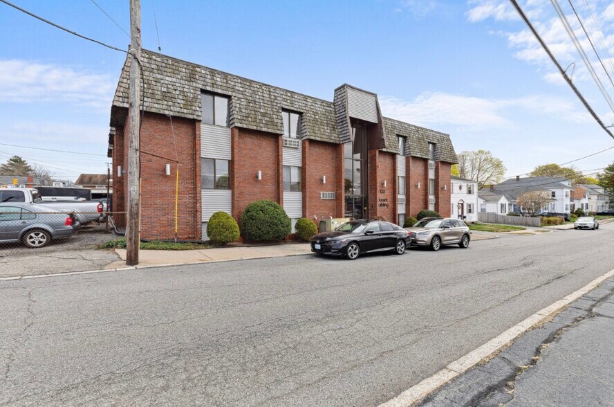 Primary Photo Of 90 Lafayette St, Pawtucket Office For Sale