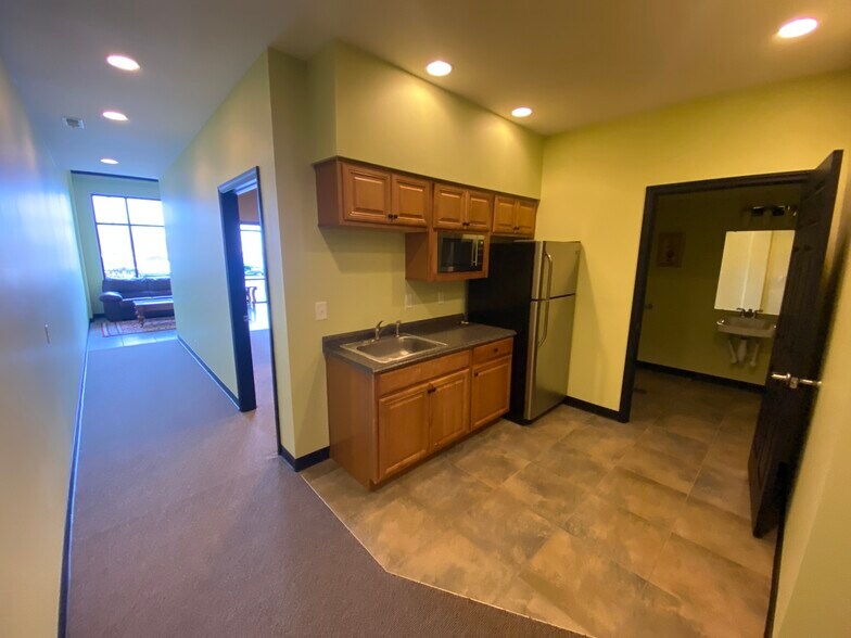 More Photos Of 12574 Promise Creek Ln, Fishers Light Distribution For Sale