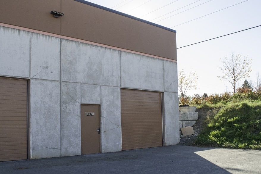 More Photos Of 11901-12201 Industry Way, Anchorage Unknown For Lease