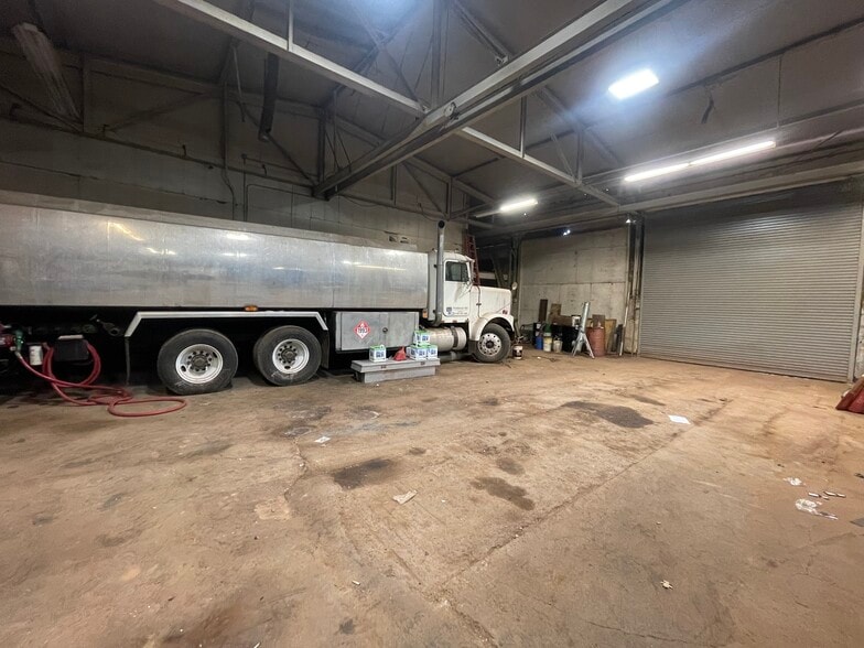 More Photos Of 420 John Fitch Blvd, South Windsor Warehouse For Sale