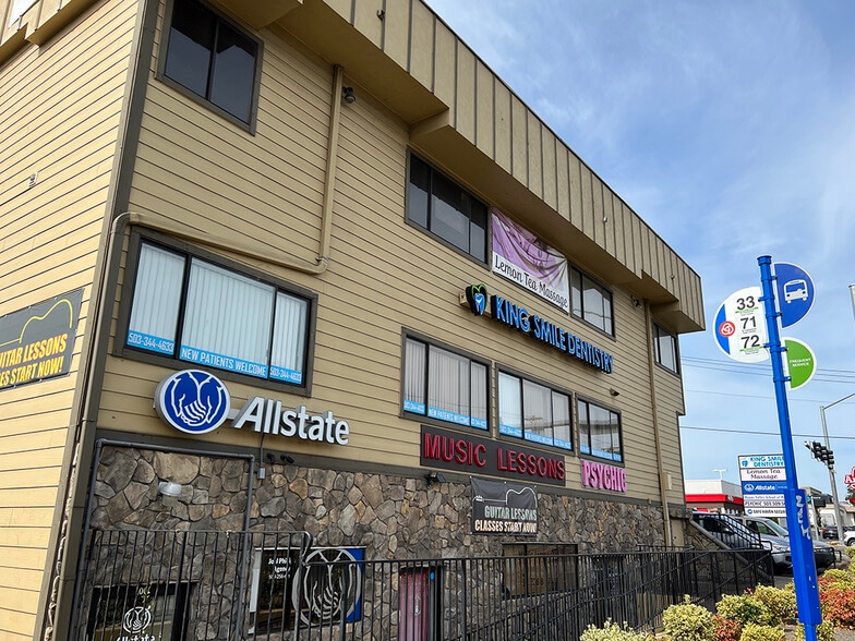 More Photos Of 10555 SE 82nd Ave, Portland Medical For Lease