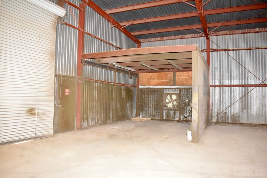 More Photos Of 1009 2nd st, Brady Industrial For Sale