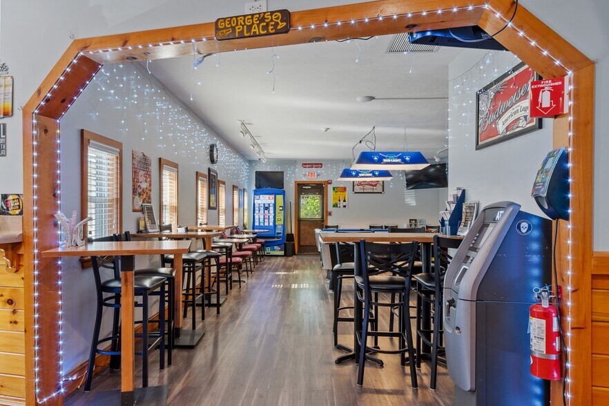 More Photos Of 80 Honora Ave ave, Dracut General Retail For Sale