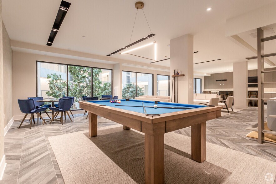 More Photos Of 20 Burling Ln, New Rochelle Apartments For Lease