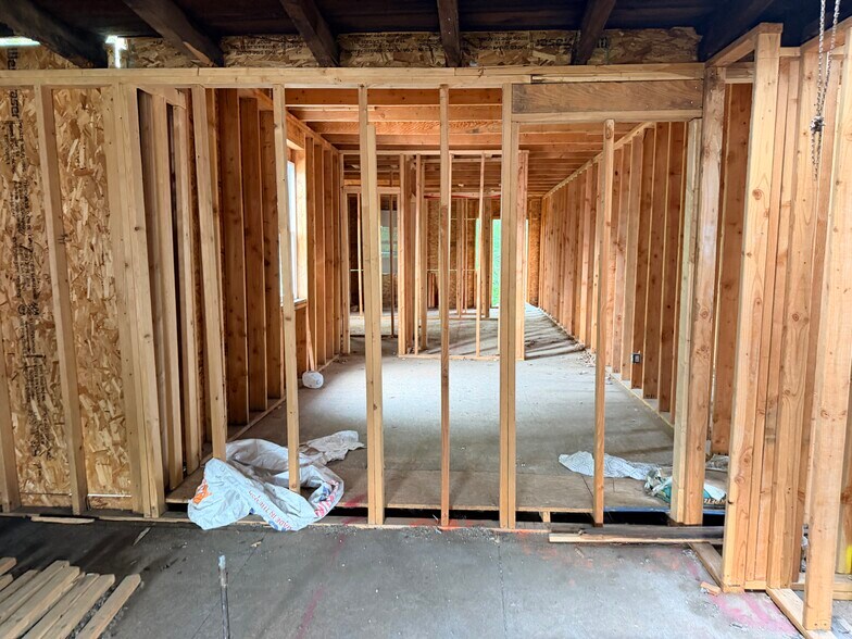 More Photos Of 1115 Upland St, Chester Apartments For Sale