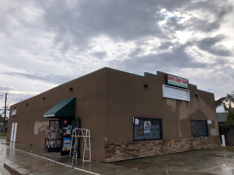 More Photos Of 1233 Park Blvd, Orange Cove Freestanding For Lease