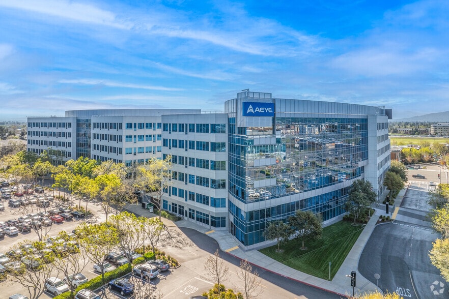 More Photos Of 1 Park Pl, Dublin Office For Lease