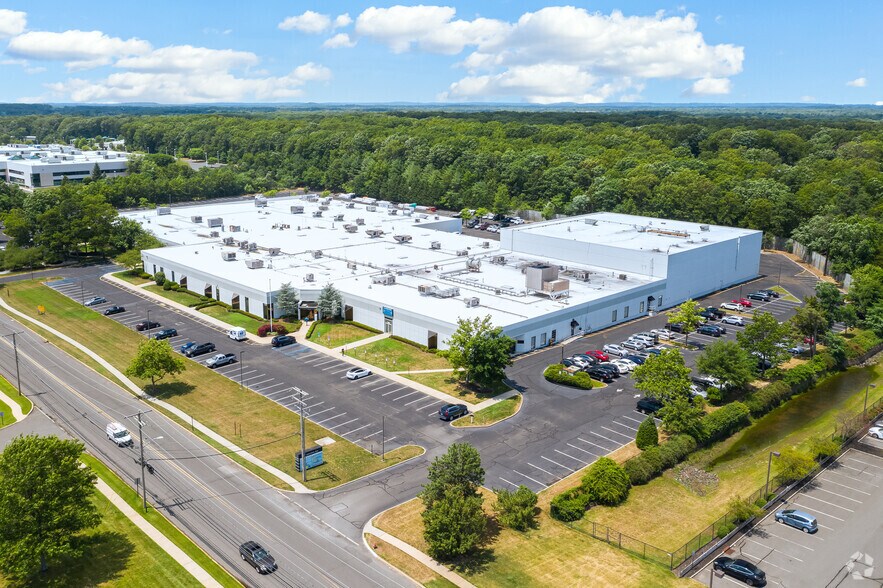 More Photos Of 246 Industrial Way W, Eatontown Light Distribution For Lease