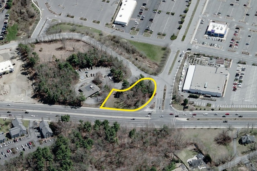More Photos Of 71 Faunce Corner Mall Rd, North Dartmouth Land For Sale