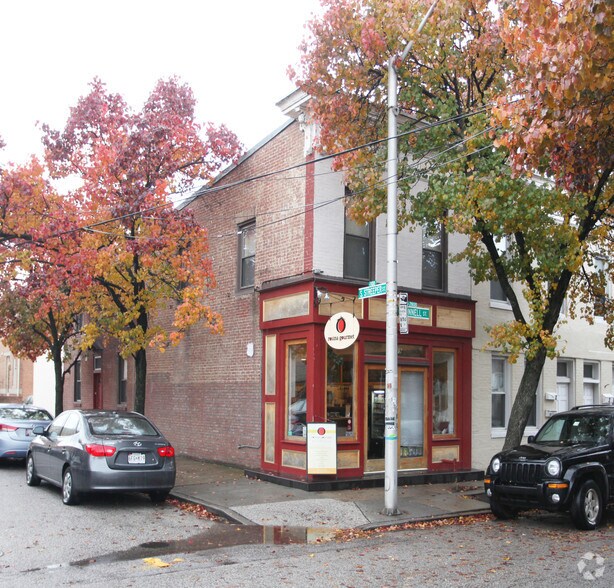 More Photos Of 2819 O'Donnell St, Baltimore General Retail For Sale