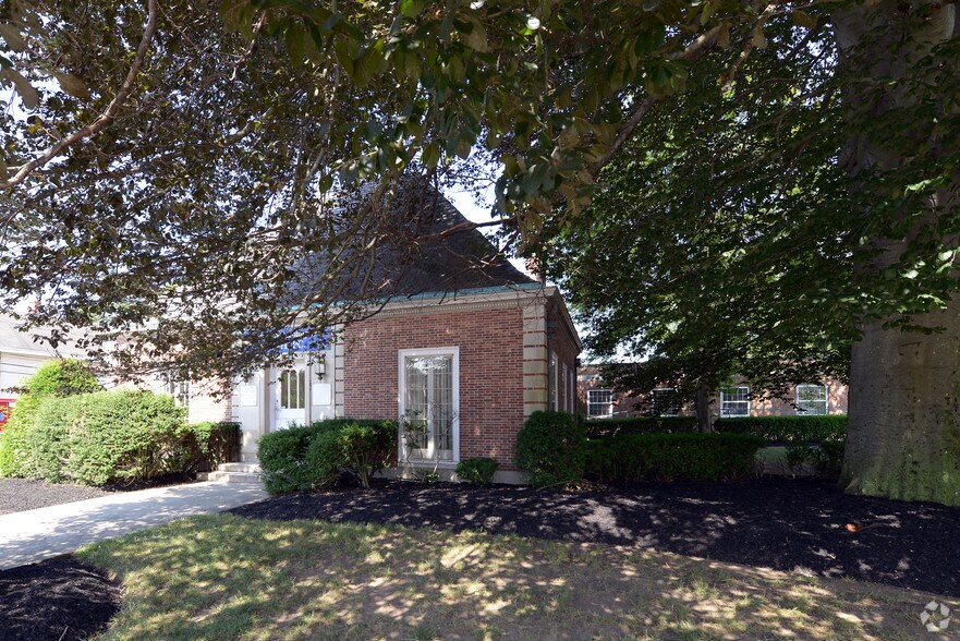 More Photos Of 536 Washington St, Abington Medical For Lease