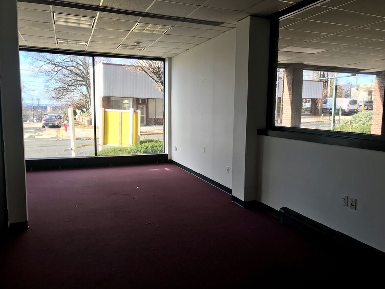 More Photos Of 245 Main St, Ridgefield Park Office For Lease