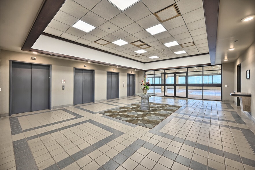 More Photos Of 777 E Park Dr, Harrisburg Office For Sale