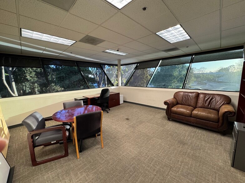 More Photos Of 17701 Cowan, Irvine Office For Sale