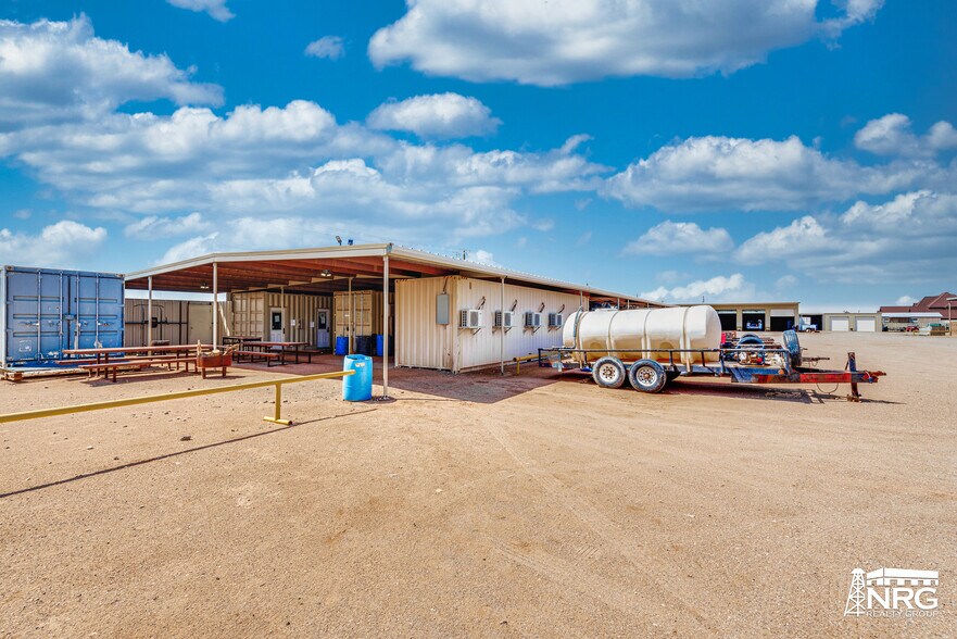 More Photos Of 4311 E County Road 45, Midland Manufacturing For Lease